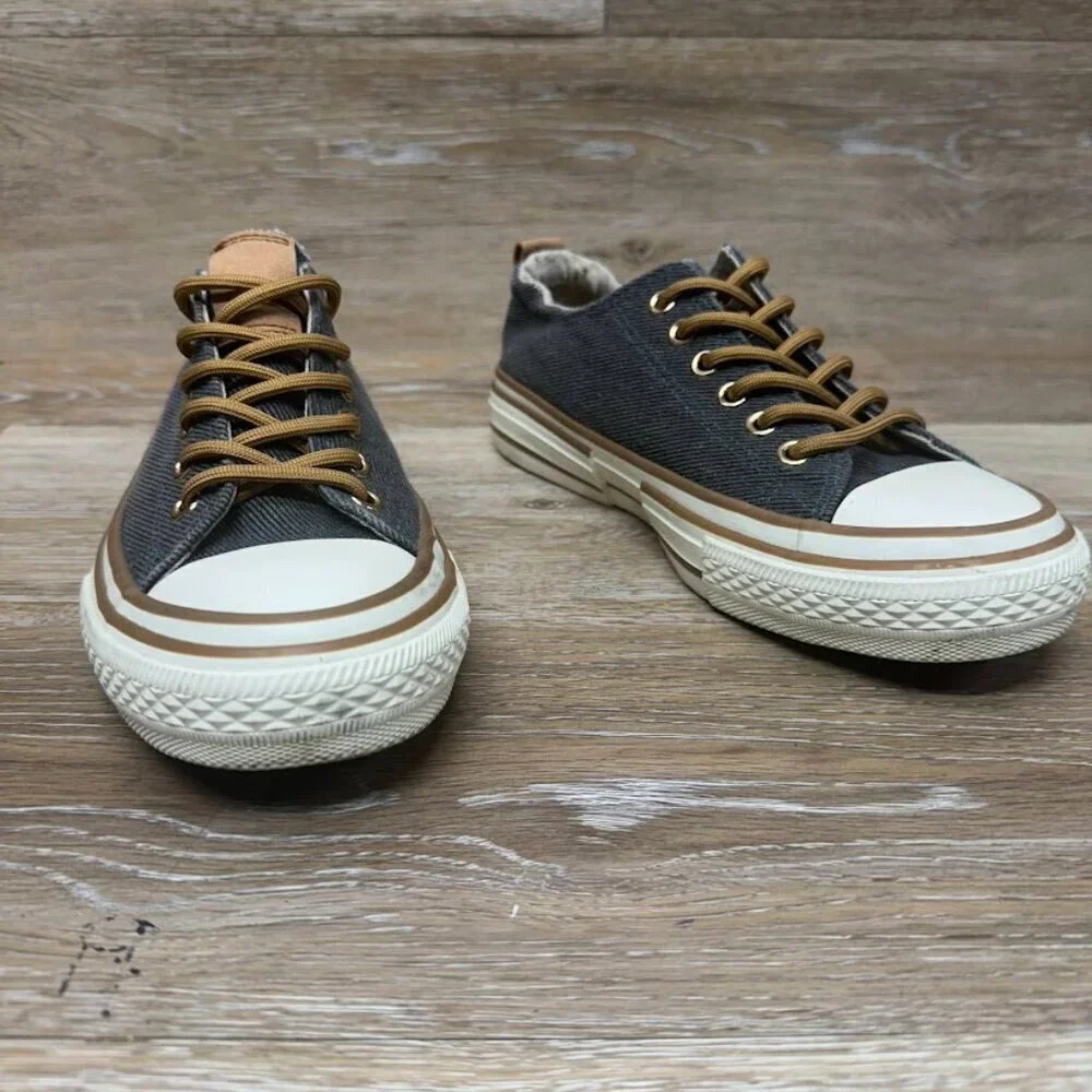 Very G Driana Gray Canvas Sneaker Women's Size 6